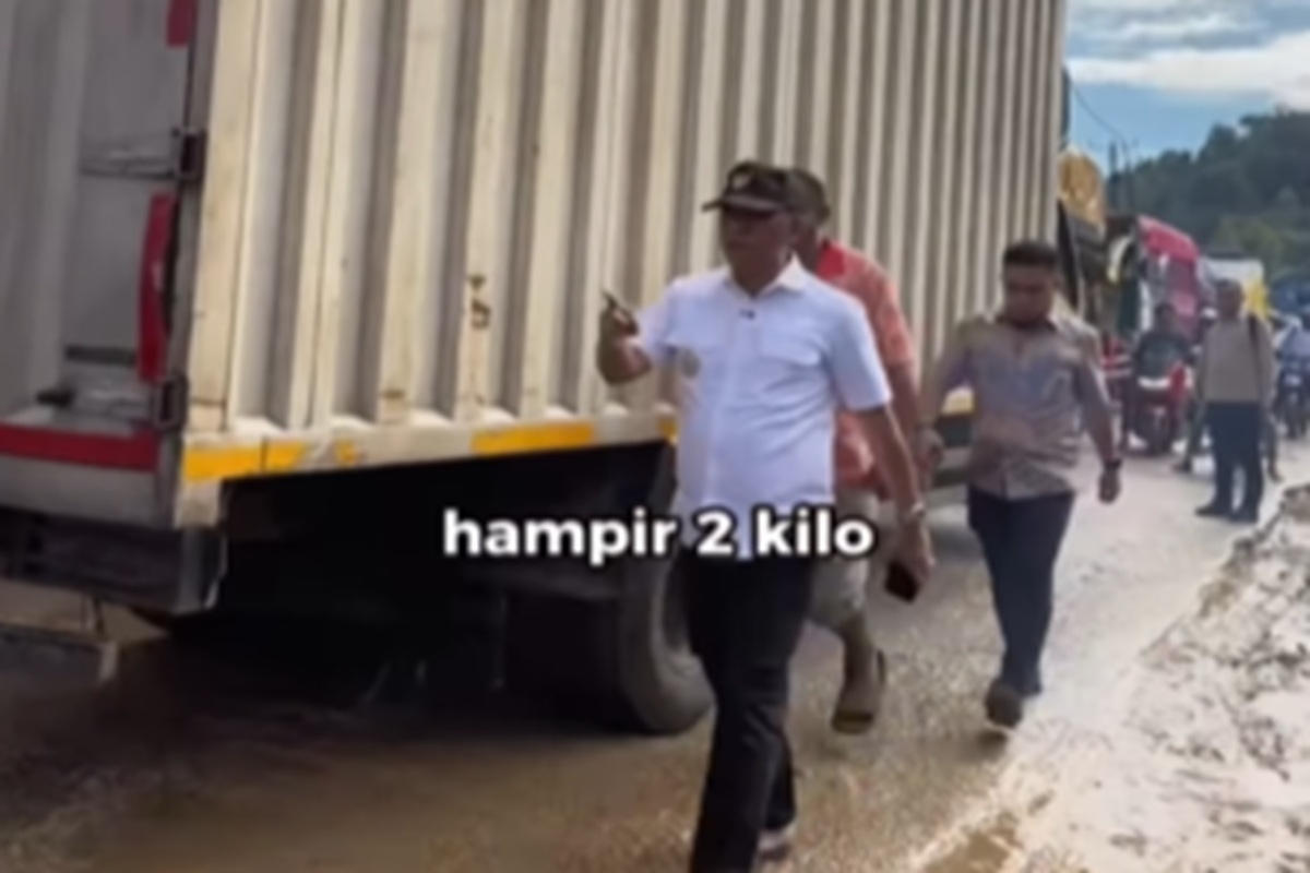 Gubernur Anwar Hafid Turun Langsung Tinjau Jalan Rusak di Tompira: Infrastruktur adalah Hak Dasar Rakyat