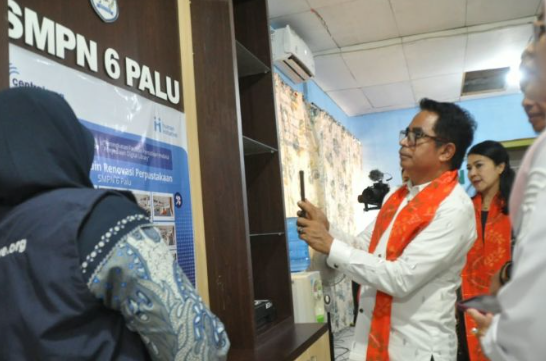 Perpustakaan Digital Hadir di SMPN 6 Palu, Akses Belajar Makin Modern