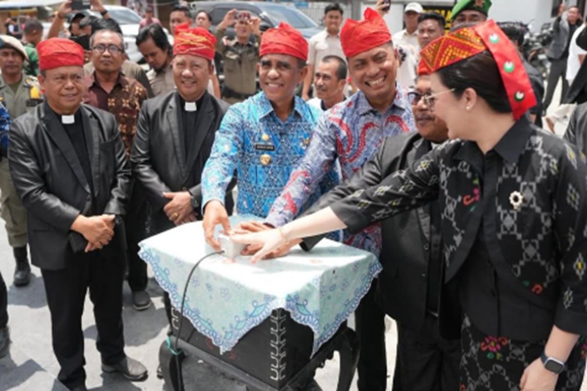 Gubernur Anwar Hafid Resmikan Gedung Sinode GKST: Simbol Kebersamaan dan Persaudaraan Umat di Sulteng