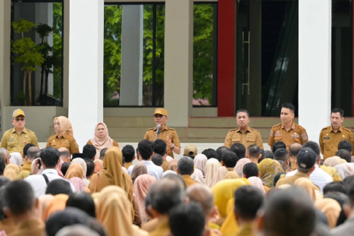 Apel Gabungan ASN 2026, Anwar Hafid Tegaskan Integritas dan Semangat Melayani Rakyat