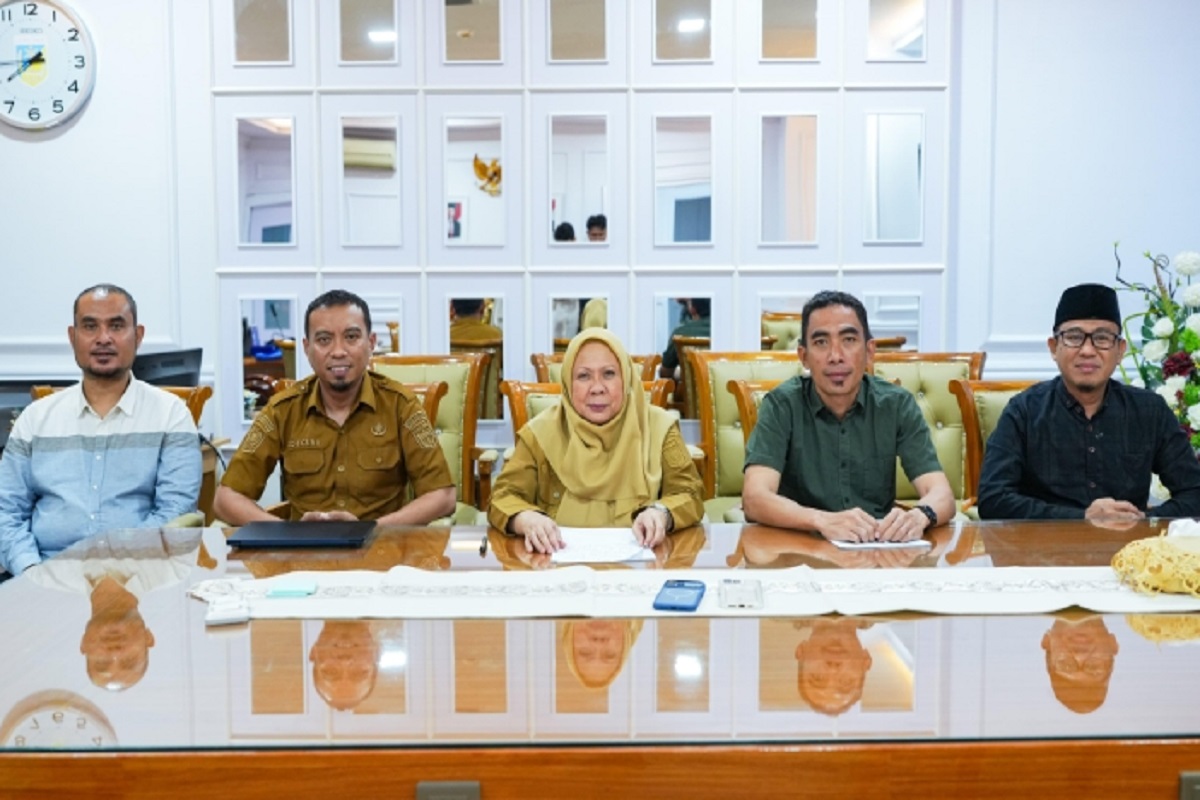 Wagub Sulteng Pastikan Honor Tenaga Honorer Tetap Dibayarkan pada 2026