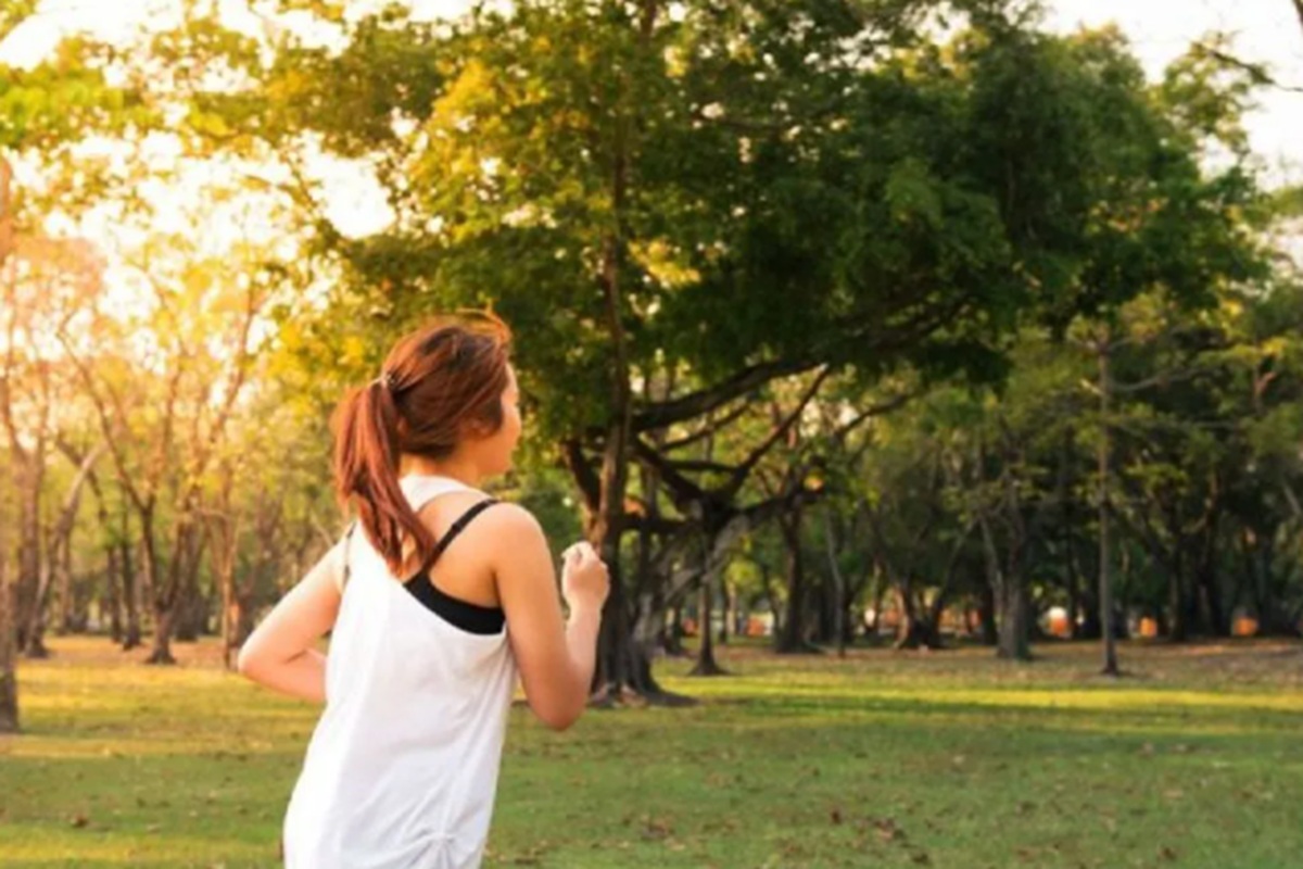 Kemajuan Teknologi dan Tantangan Kesehatan Generasi Muda Perkotaan