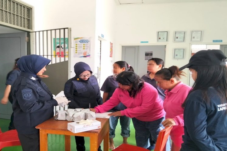 Razia Lapas Perempuan Palu, 10 Warga Binaan Tes Urine
