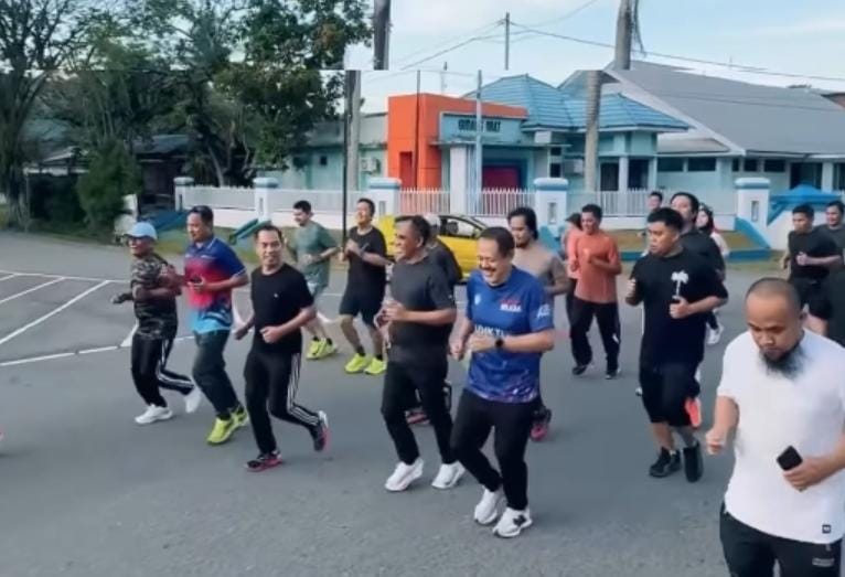 Gubernur Sulteng Lari Pagi di Tolitoli, Serap Semangat Warga Jelang Rakerda