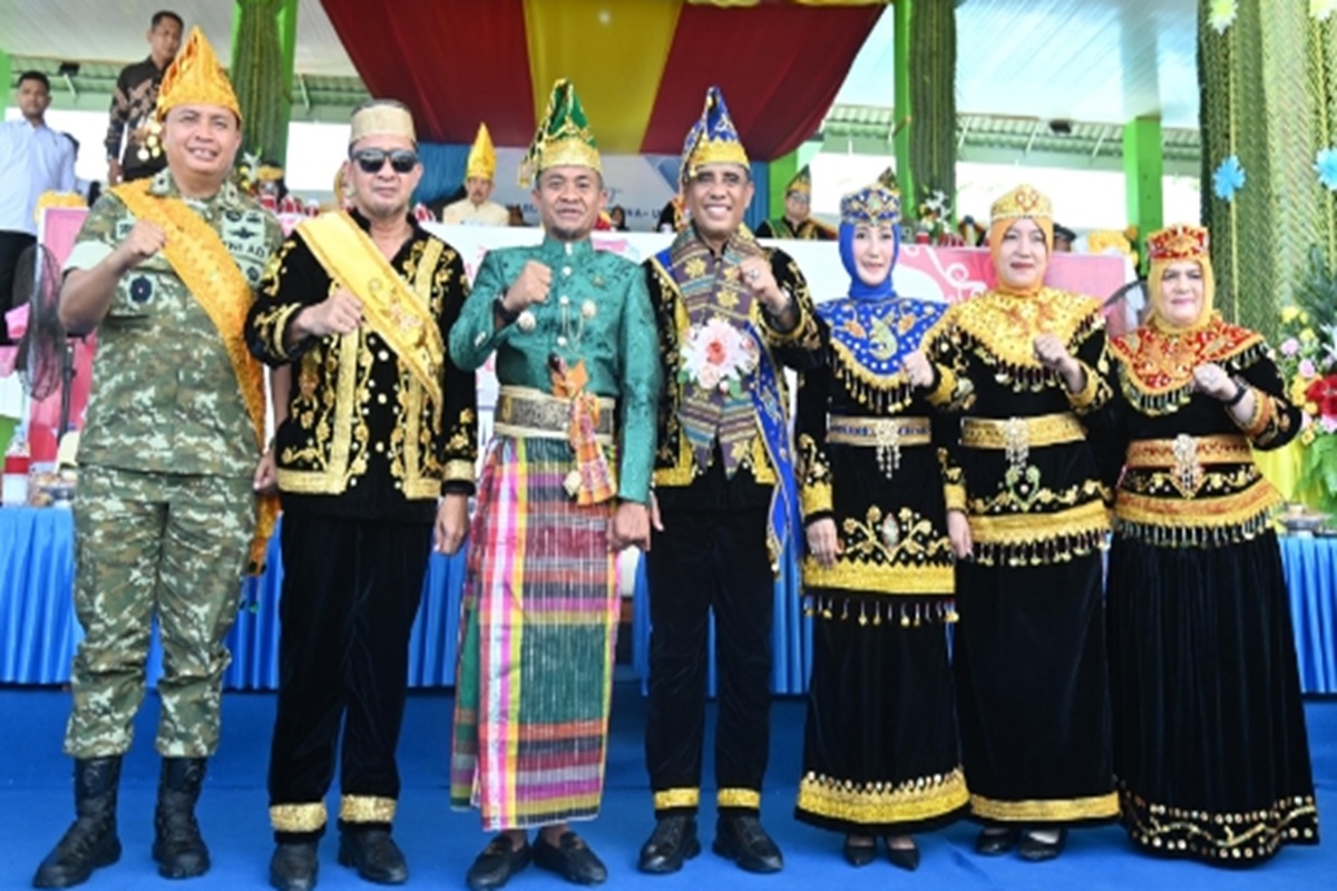 HUT ke-22 Tojo Una-Una Dirayakan Khidmat, Gubernur Tekankan Pembangunan Berkelanjutan