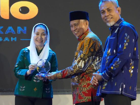 Bukan Kaleng-kaleng! Palu Sabet 6 Penghargaan Pendidikan Tingkat Sulteng