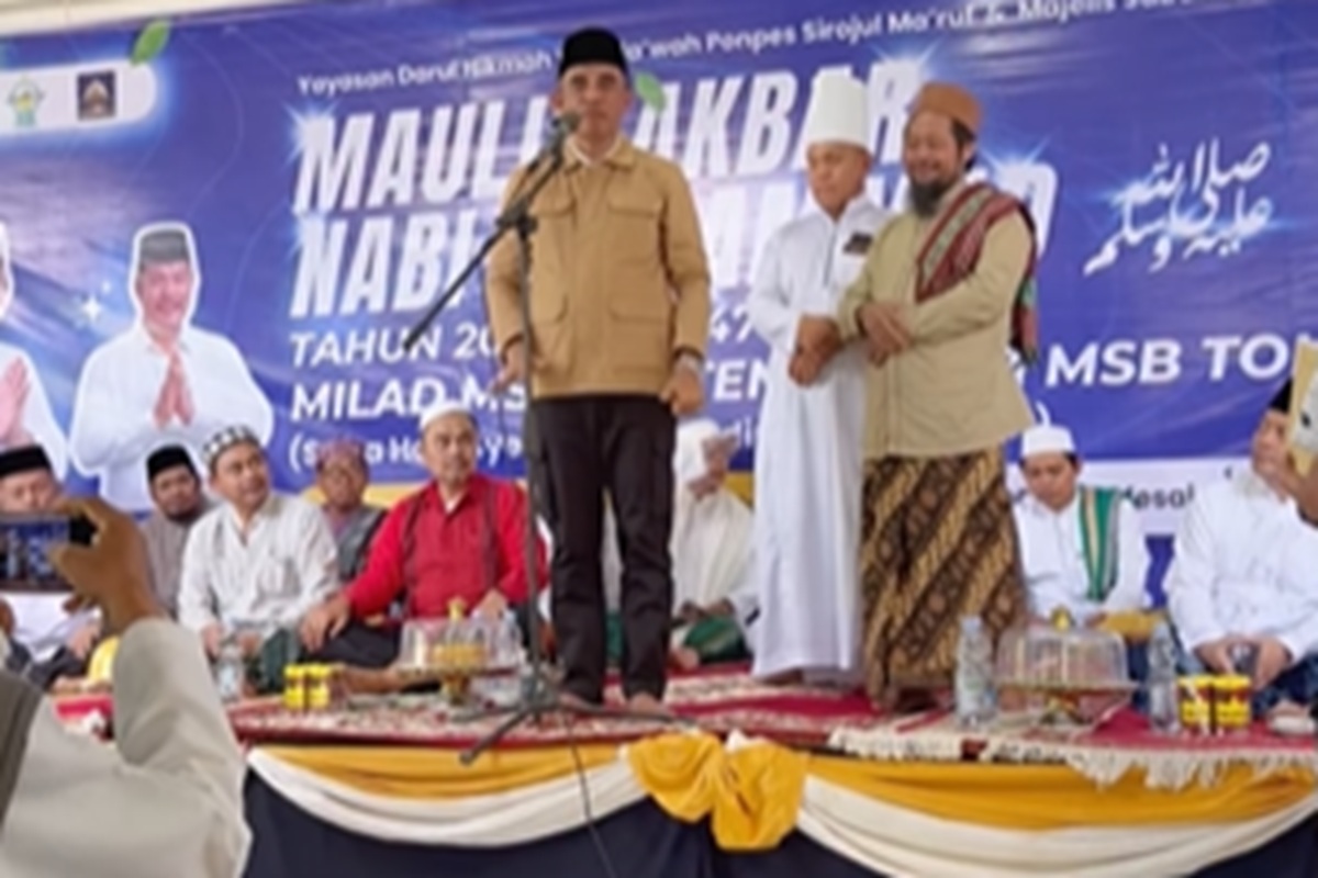 Gubernur Anwar Hafid Hadiri Maulid Akbar di Tolitoli: Wujudkan Semangat Rasulullah Lewat Program Sembilan BERA