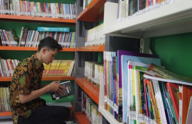 Dapat Bantuan Buku dari Perpustakaan Nasional, Donggala Dorong Perpustakaan Desa Tingkatkan Minat Baca Warga
