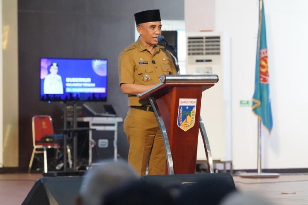 Gubernur Anwar Tekankan Kesempatan Kerja untuk Warga Lokal dalam Job Fair Sulteng 2025