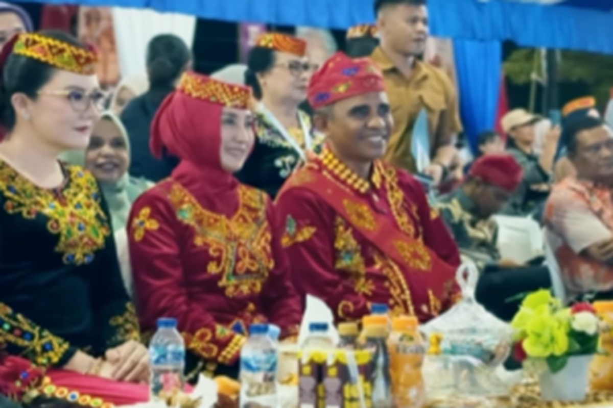 Gubernur Anwar Hafid Hadiri Festival Danau Poso 2025: Budaya dan Alam Jadi Energi Kemajuan Sulawesi Tengah