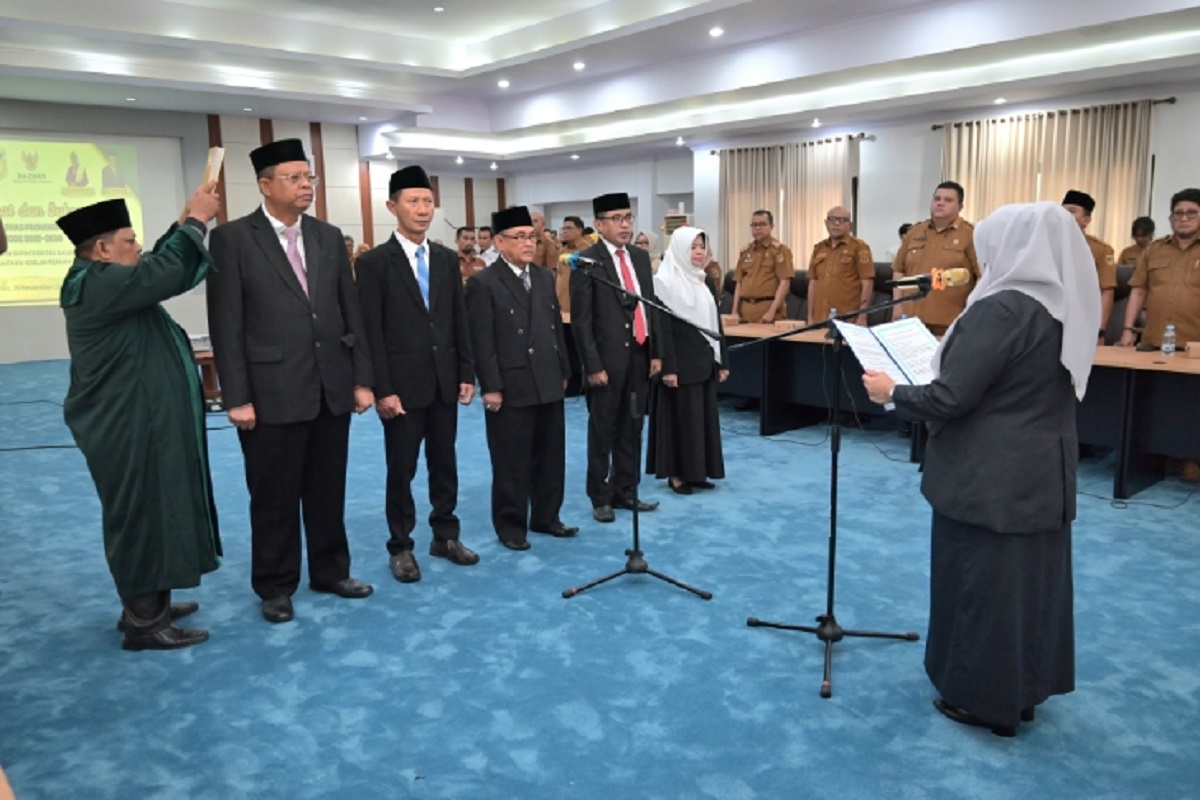 Wakil Gubernur Sulteng Lantik Kepengurusan Baru BAZNAS Periode 2025-2030 untuk Perkuat Pengelolaan Zakat