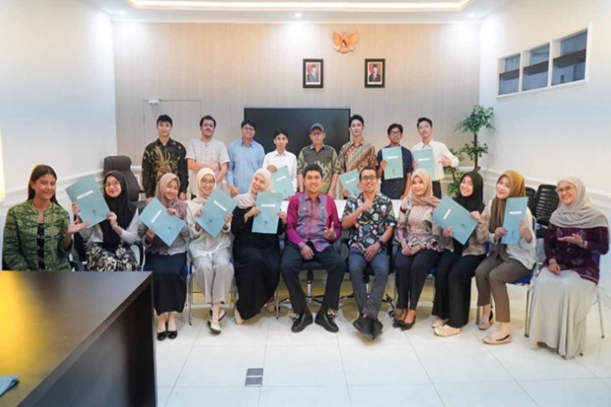 Kominfosantik Sulteng Berikan Arahan kepada 14 Operator Baru Command Center