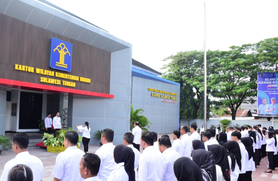 Kanwil Kemenkum Sulteng Gelar Upacara Harkitnas ke-118
