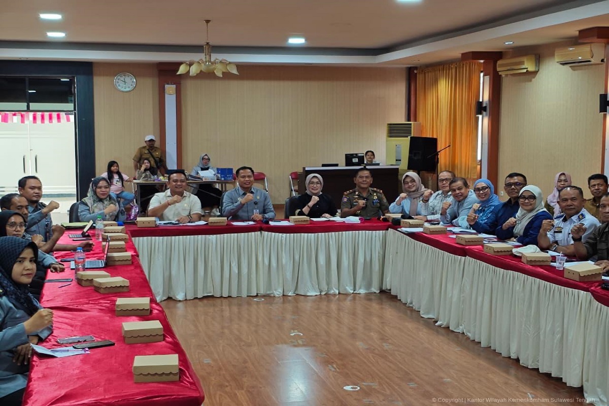 Kanwil Kemenkumham Sulteng Dorong Sinkronisasi Raperda Banggai demi Pembangunan Hukum yang Berkelanjutan
