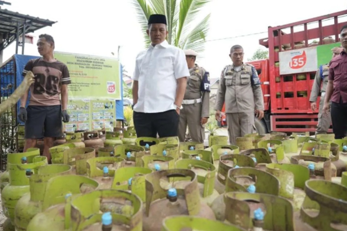 Bupati Morowali Sidak Pangkalan Elpiji 3 Kg, Pastikan Harga Sesuai HET
