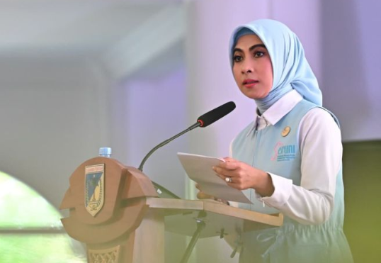 Seruni KMP Dorong Emak-emak Jadi Duta Hemat Energi Keluarga