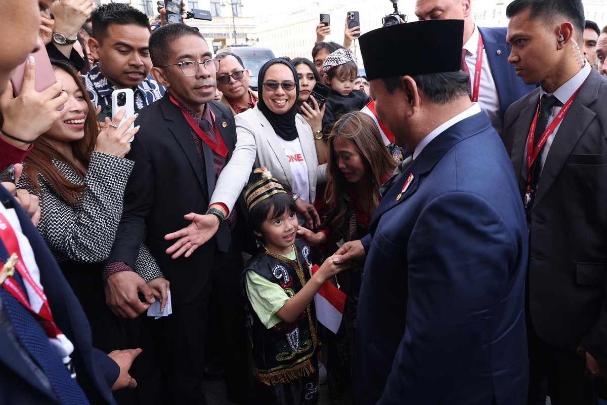 Anak WNI dan Lego Presiden, Kepolosan Zhenya di Rusia Luluhkan Hati Prabowo