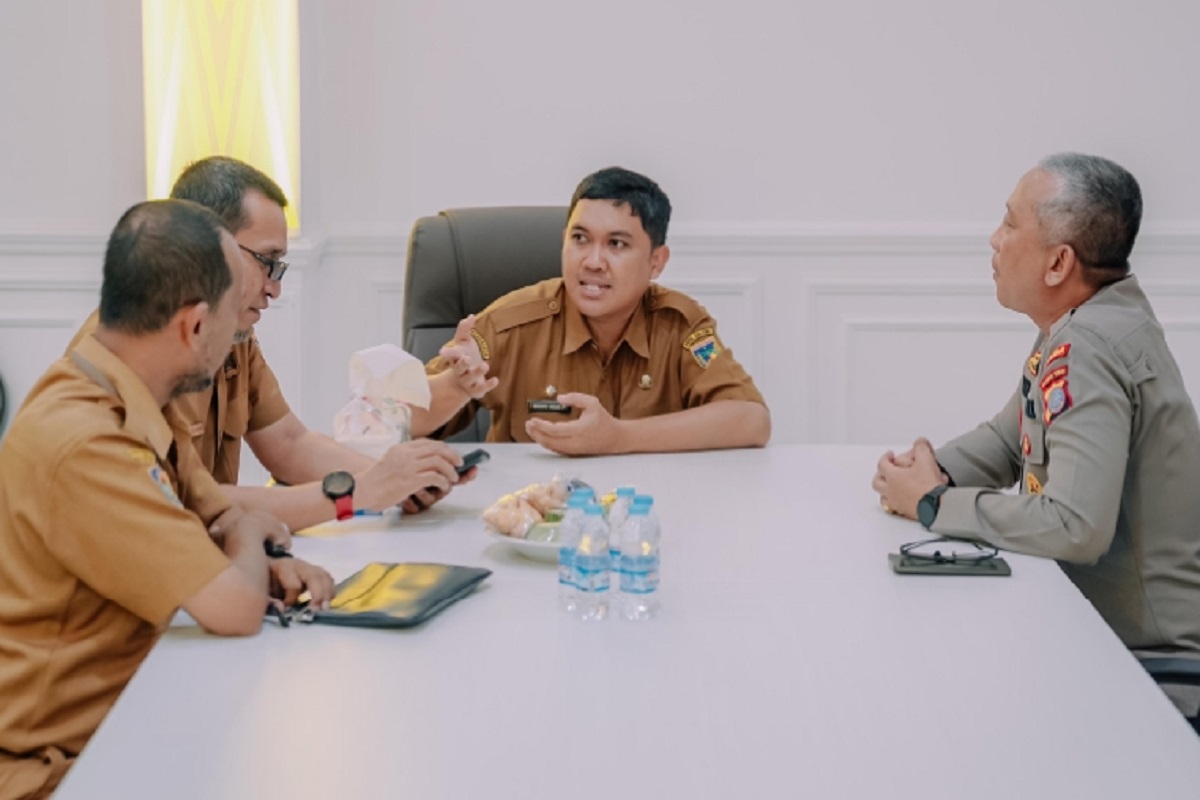 Diskominfosantik dan Polda Sulteng Perkuat Kolaborasi Keterbukaan Informasi Publik Melalui SIIP