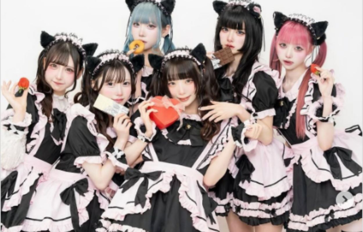 'MEMEQ' Grup Idol Kejutan Naungan LIVE, Unik dan Populer di Spotify