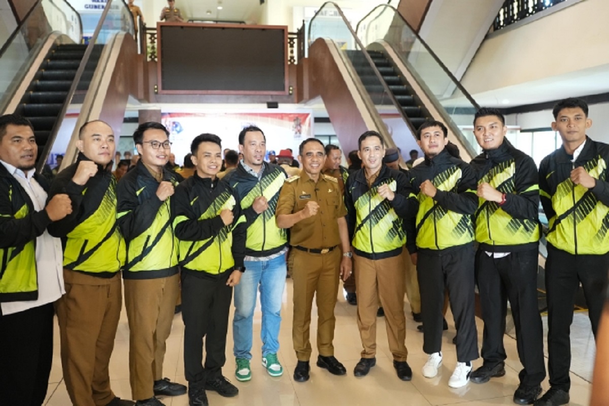 Gubernur Anwar Hafid Lepas Kontingen Sulteng untuk Pornas KORPRI XVII 2025 di Palembang