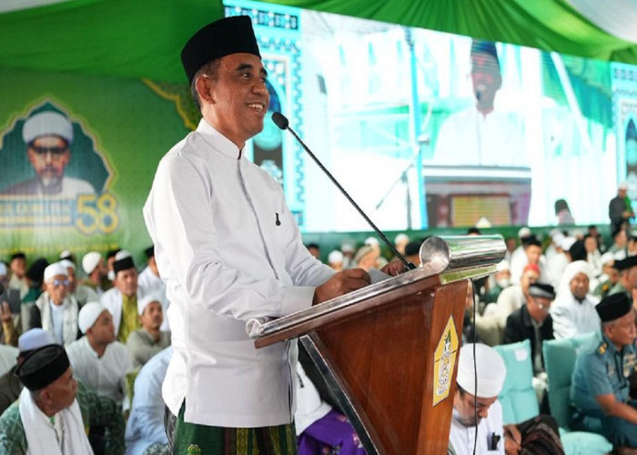 Gubernur Anwar Hadiri Haul ke-58 Guru Tua Sayyid Idrus bin Salim Al-Jufri, Tekankan Pendidikan dan Akhlak