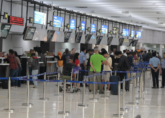 Tiket Pesawat Nataru 2026/2027 Diproyeksikan Turun 12 Persen, Ini Stimulus Pemerintah