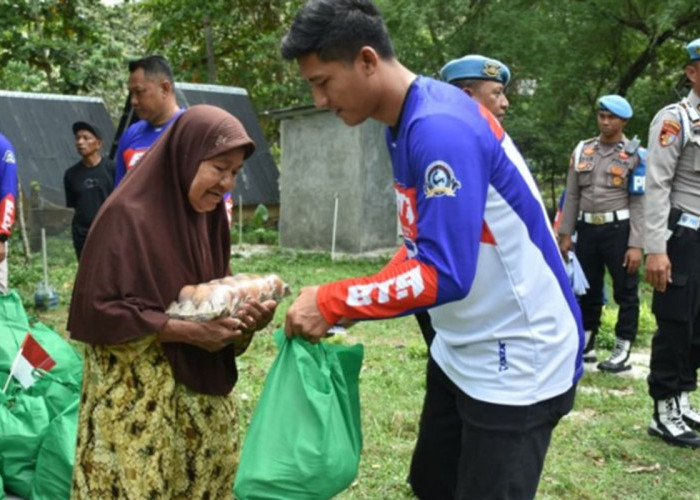 Peringati Hari Bhayangkara ke-80, Polda Sulteng Salurkan Ratusan Paket Bantuan untuk Warga Donggala