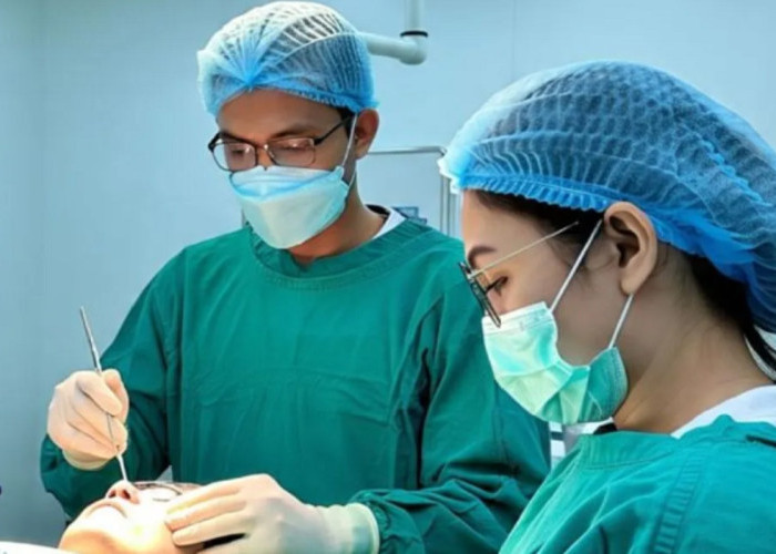 Polda Sulteng Gelar Operasi Bibir Sumbing dan Katarak