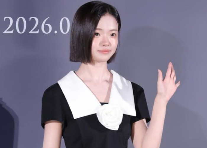 Kim Sia Terpilih sebagai Pasangan Park Ji-hoon dalam 'Holding Onto the End of This Night'