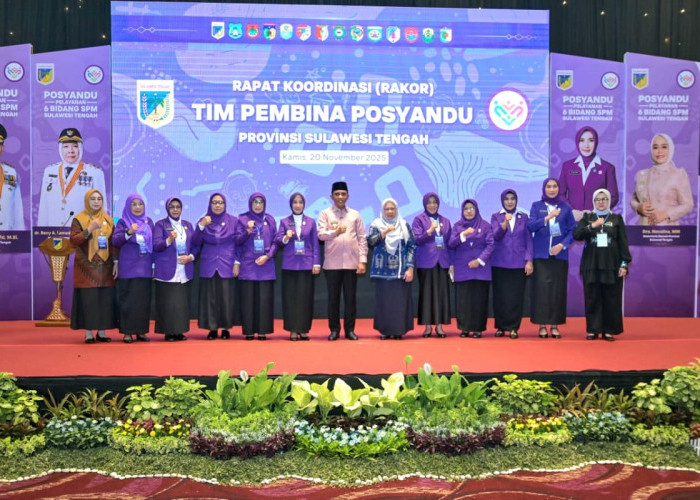 Gubernur Anwar Hafid Resmi Tutup Rakor Tim Pembina Posyandu Sulteng 2025