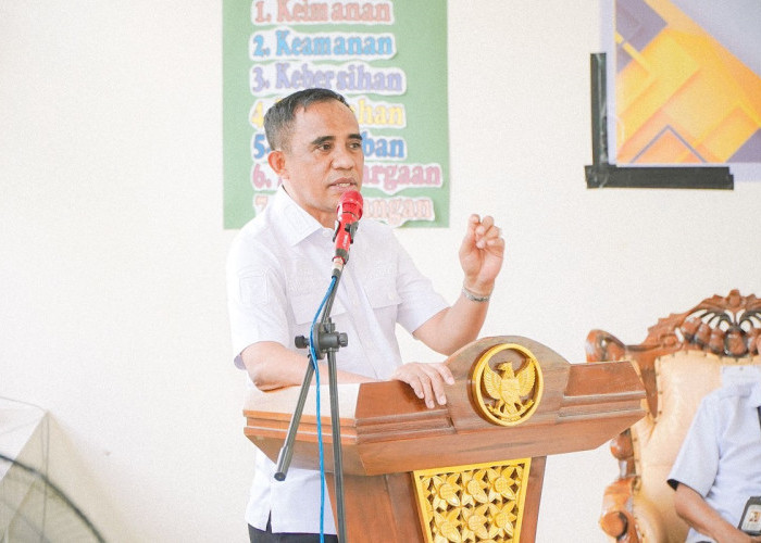 Gubernur Anwar Pastikan Jalan Masuk SMKN 8 Palu segera Diaspal