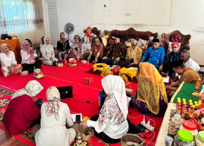 FKPA Sulteng Gelar Rapat Persiapan Pelantikan dan Silaturahmi Akbar Pemangku Adat