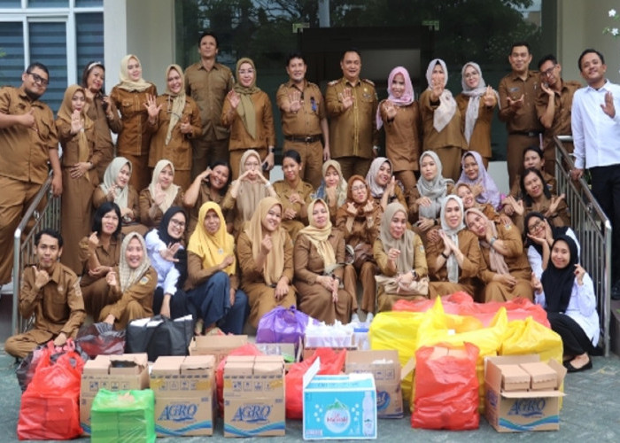 Dinas P2KB Sulteng Berbagi Takjil Gratis untuk Warga di Bulan Ramadan