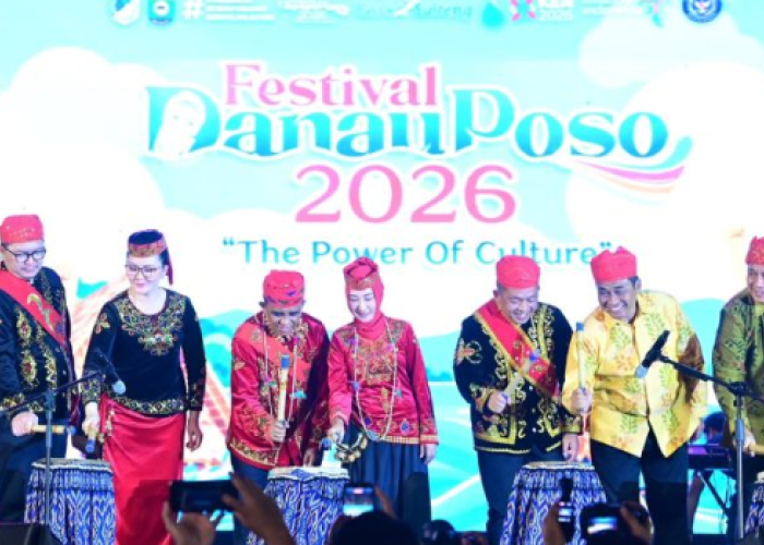 Buka Festival Danau Poso 2026, Anwar Hafid Tekankan Toleransi dan Pelestarian Lingkungan