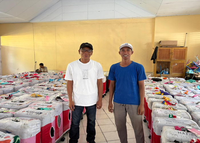 360 Jemaah Haji Kloter BPN-11 Tiba di Palu, Petugas Siap Distribusikan Koper dan Air Zamzam