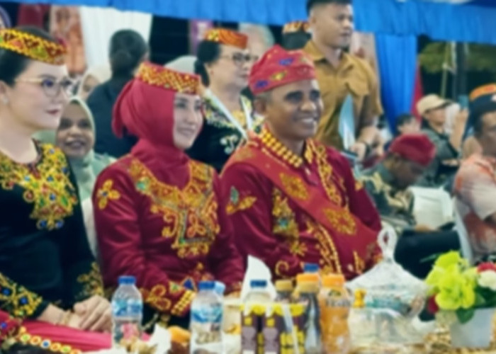 Gubernur Anwar Hafid Hadiri Festival Danau Poso 2025: Budaya dan Alam Jadi Energi Kemajuan Sulawesi Tengah