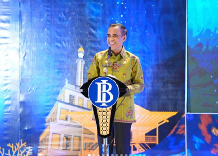 Gubernur Anwar Hafid Dukung UMKM Lokal di Pembukaan Karya Kreatif Sulteng 2025