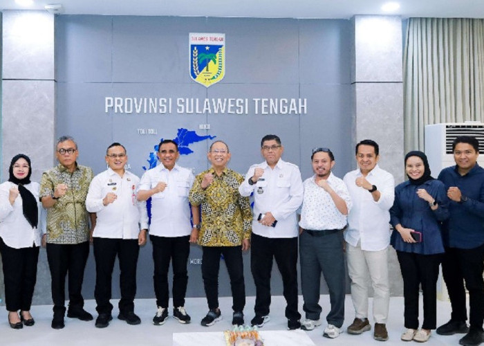 Gubernur Anwar Pimpin RUPS PT Pembangunan Sulteng, Dorong Profesionalisme