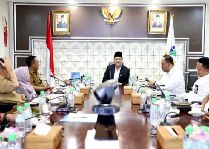 Mensos Gus Ipul Ingatkan Pemda Rekrut Siswa Sekolah Rakyat Berbasis DTSEN