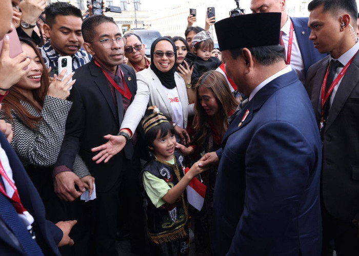 Anak WNI dan Lego Presiden, Kepolosan Zhenya di Rusia Luluhkan Hati Prabowo