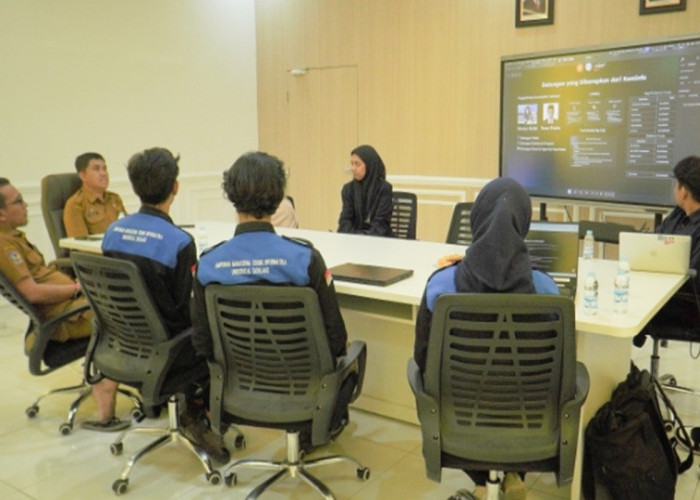 Diskominfosantik Sulteng Terima Audiensi HMTI Untad, Bahas Kolaborasi dalam I-Fest 2025
