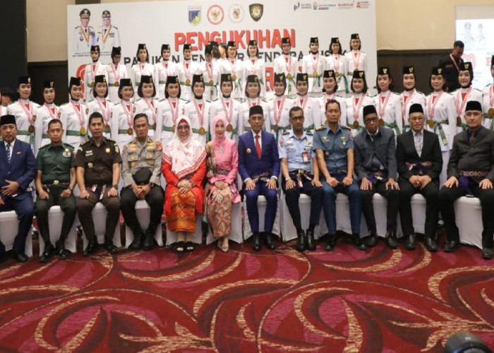 Gubernur Sulteng Resmi Kukuhkan Paskibraka 2025: Jadilah Generasi Muda Berkarakter Pancasila