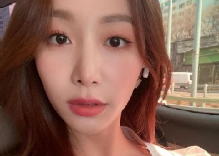 Soyeon Member LABOUM Unggah Foto Bikin Geger Netizen, 'Panas sekali...'