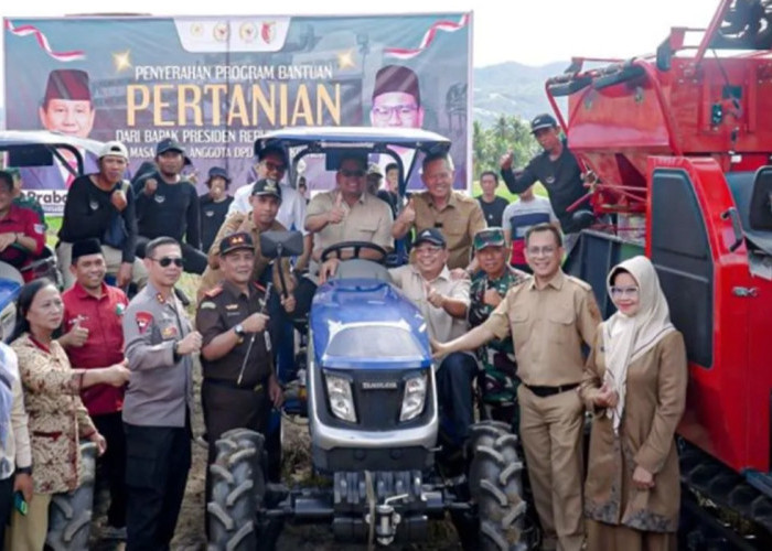 Alsintan Terbatas, Pemkab Sigi Dorong Petani Gunakan Alat Pertanian Bersama