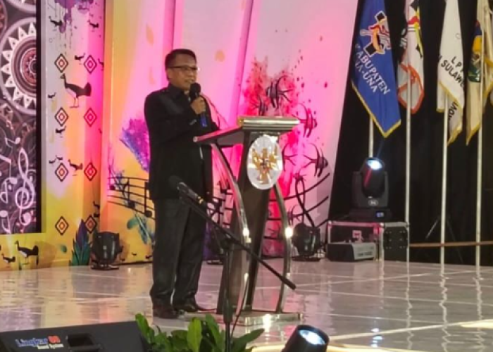 Pesparawi Jadi Perekat Kerukunan, Kemenag Sulteng Lepas Kontingen ke Manokwari