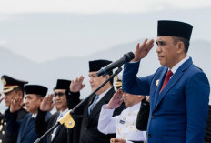 Anwar Hafid: Tabur Bunga di Teluk Palu Jadi Pengingat Besarnya Jasa Para Pahlawan