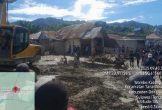 Pemprov Sulteng Kerahkan Ekskavator untuk Tangani Banjir di Donggala