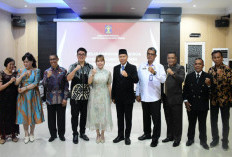 Kanwil Kemenkum Sulteng Lantik Notaris Pindah Wilayah di Parigi Moutong