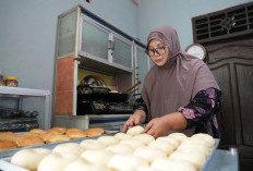 MBG Ramadan Dongkrak Usaha Roti Rumahan di Mesuji Makmur OKI