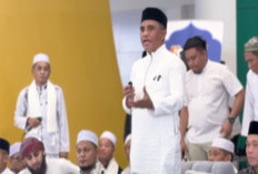 Gubernur Sulteng Sambut Kepulangan Jamaah Haji Kloter BPN-9 di Palu